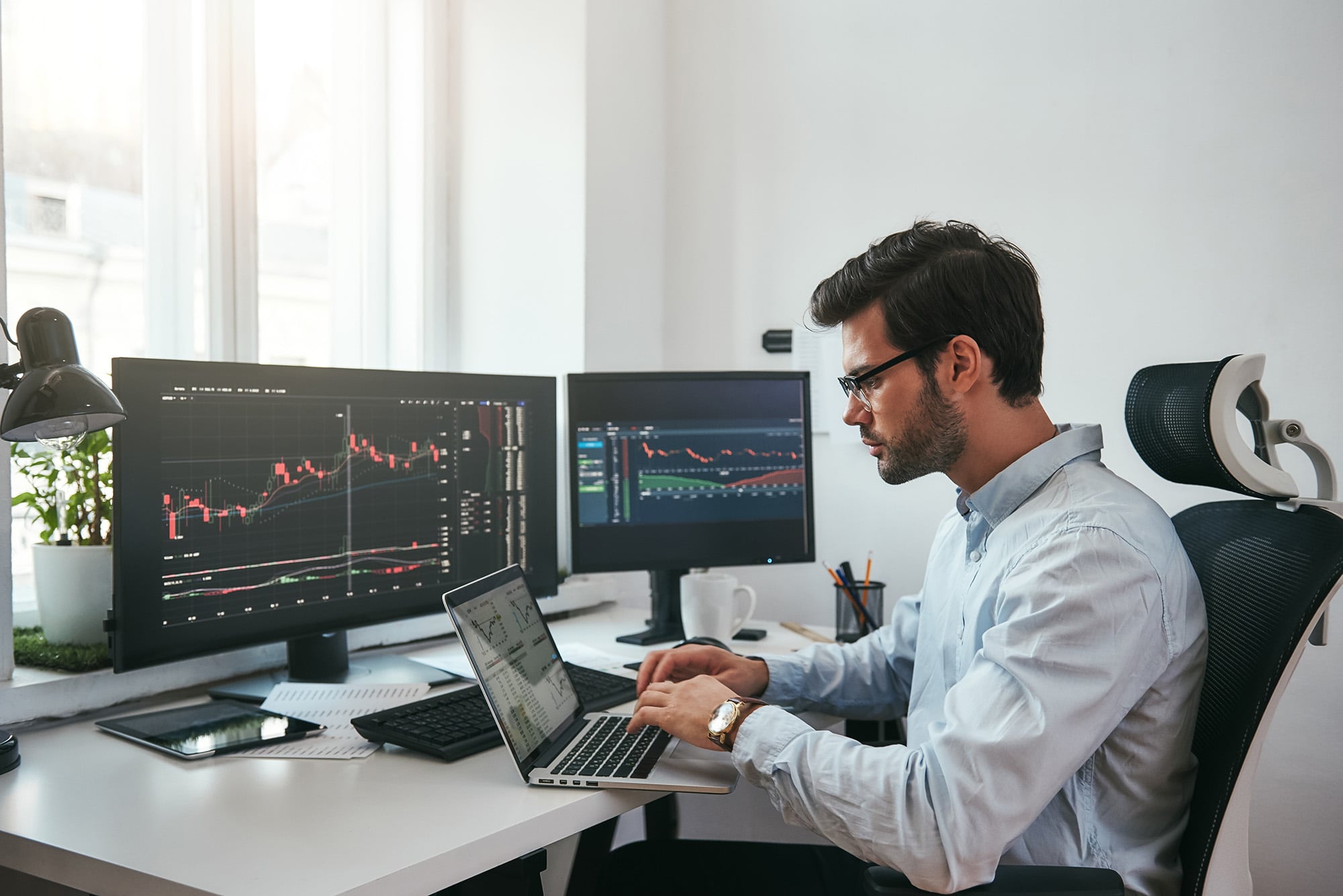 Why Traders Keep Moving Liquidity On-Chain