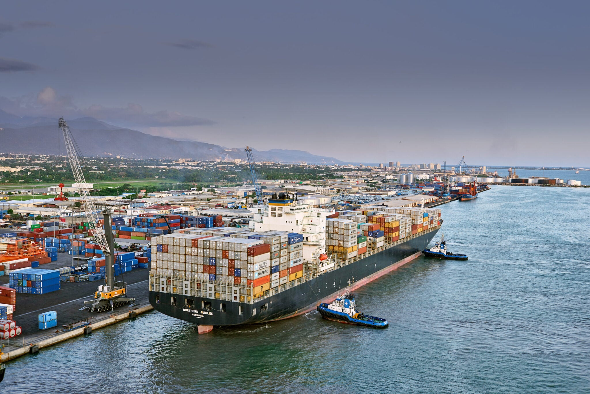 The History of Caribbean Shipping From Colonial Trade Routes to Modern Container Lines